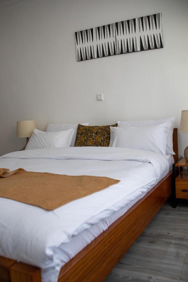 Ikaze Apartments Кигали Экстерьер фото