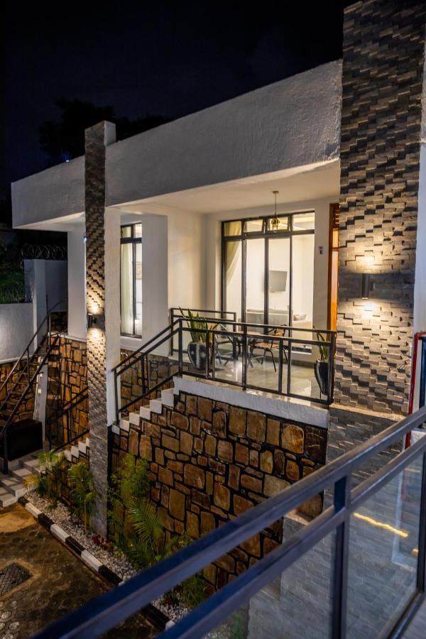 Ikaze Apartments Кигали Экстерьер фото