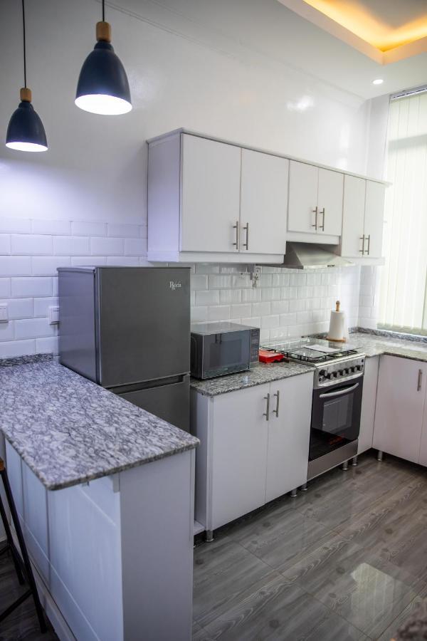 Ikaze Apartments Кигали Экстерьер фото